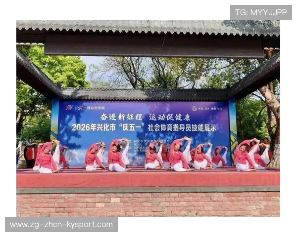 构建运动技能普及教育内容体系的新闻协同平台，运动技能的指导与示范